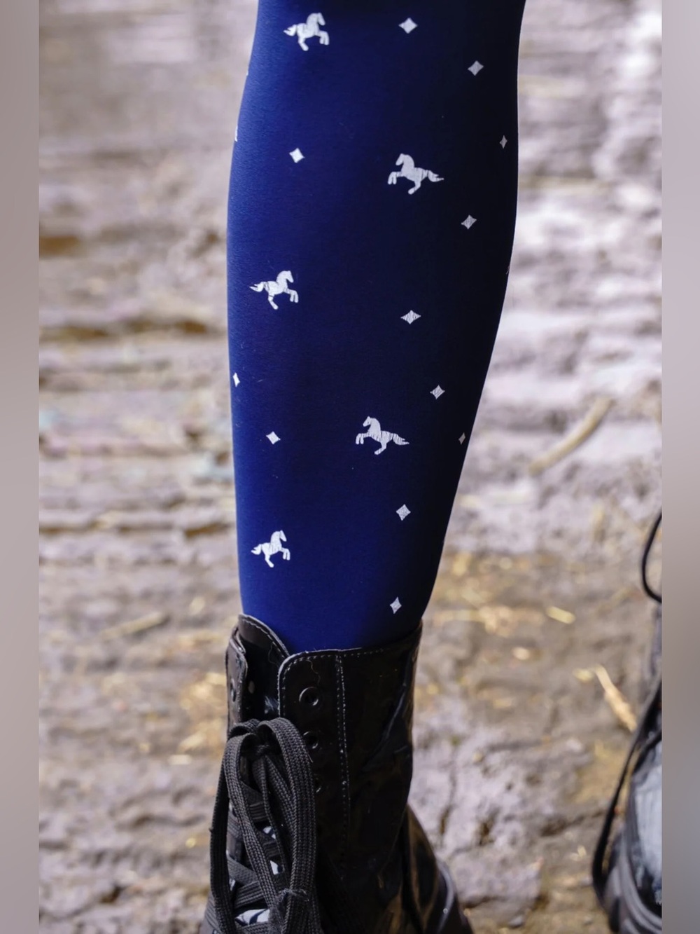 SNAG Tights- Dinky Horses